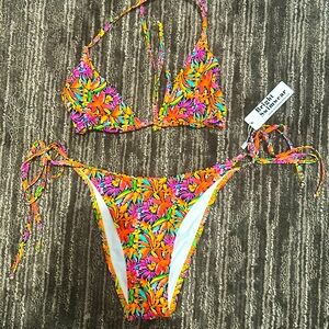 New with tags! Bright Swimwear Bikini Set. Small Bottoms and Medium Top